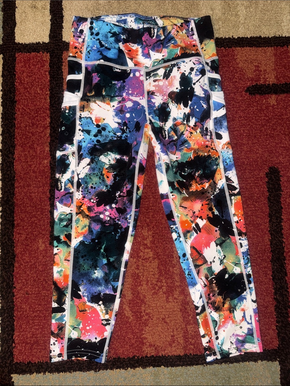 TKO Technical Knockout High-Waisted Abstract Paint Capri Leggings